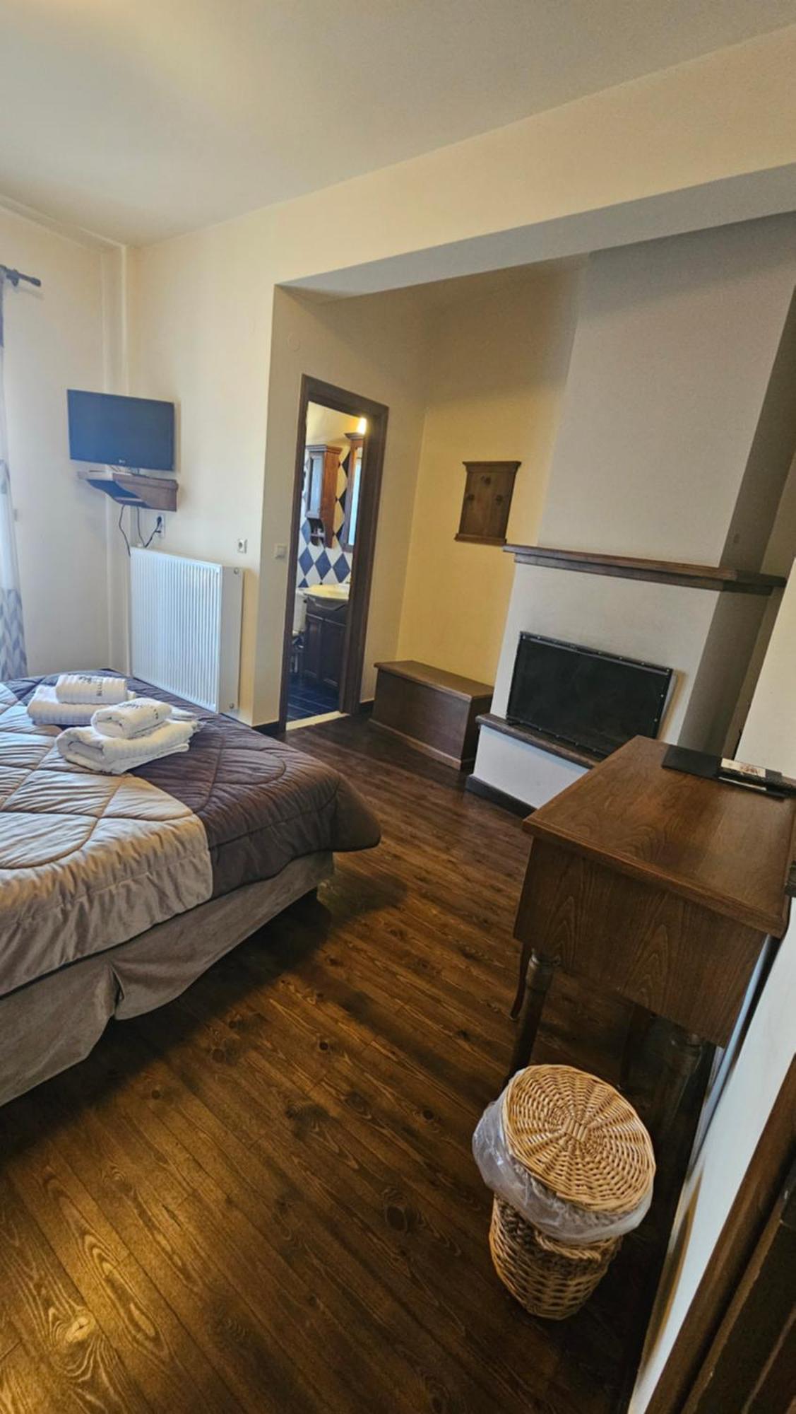 Villa Virginia Hotel Voutiron Luaran gambar